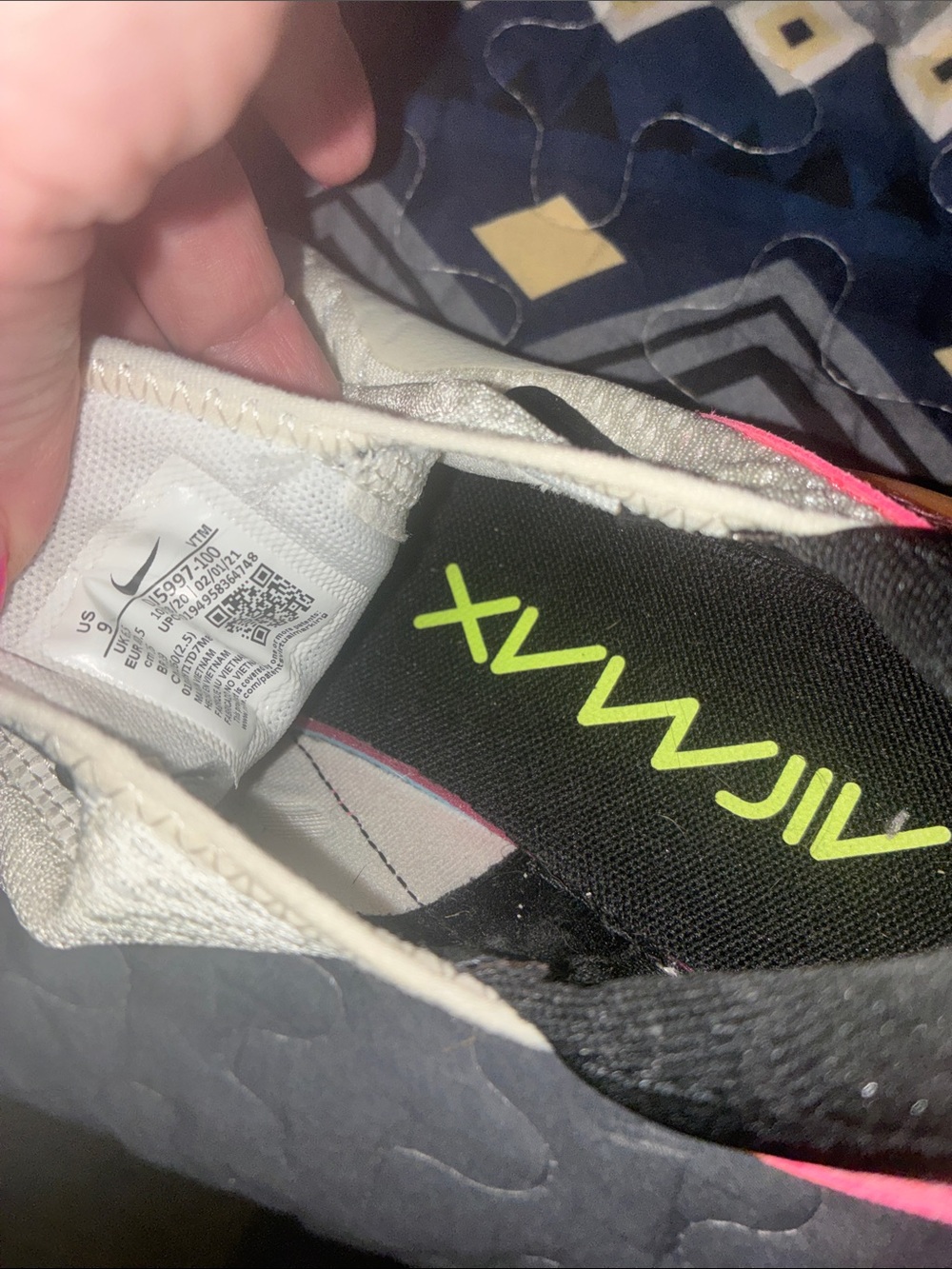 Nike Air Max 270 Women’s Athletic Shoes - White, Pink, Orange, Black, Neon Green - Picture 5 of 5